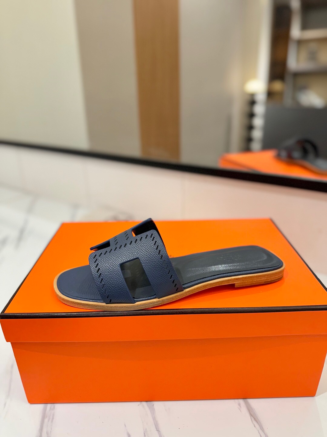 2025 Women Hermès Dark Blue Leather Slippers