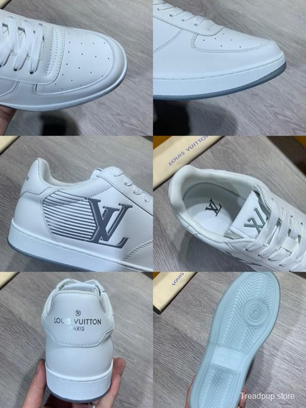 2024 Men Louis Vuitton White Leather Sneakers MJ00380