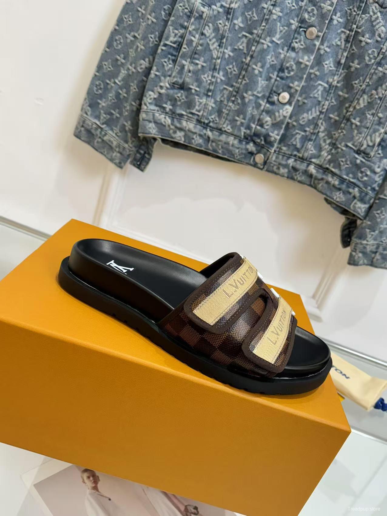 2025 Slippers Louis Vuitton Brown Canvas Slippers LY