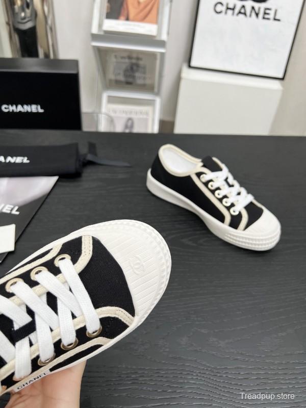 2025 Women Chanel Black Canvas Sneakers LY00230