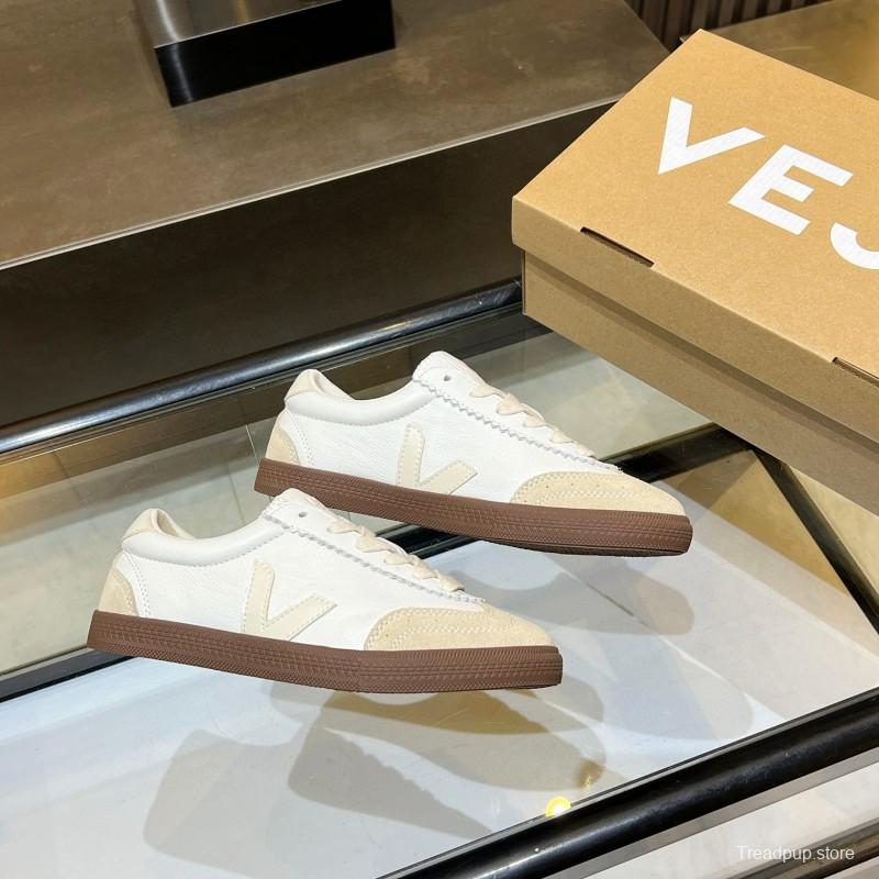 2025 Women VEJA White Beige Leather Suede Sneakers MJ00251