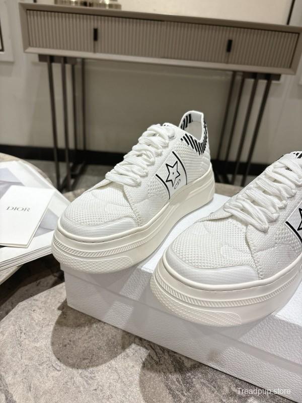 2025 Women Dior White Leather Sneakers Star Detailing KFY00330