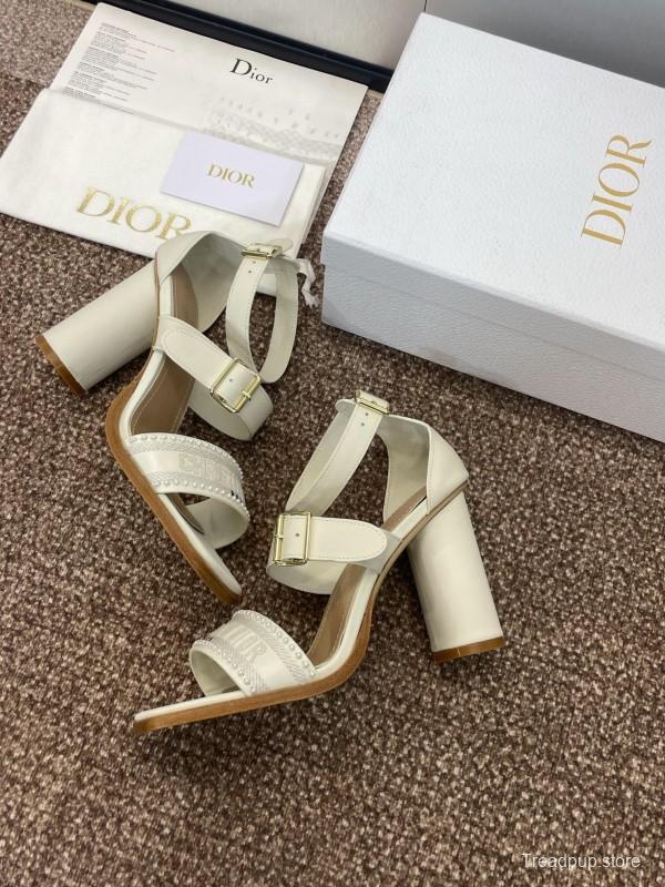 2025 Women Dior White Calfskin Leather Embroidered Sandals KFY00320
