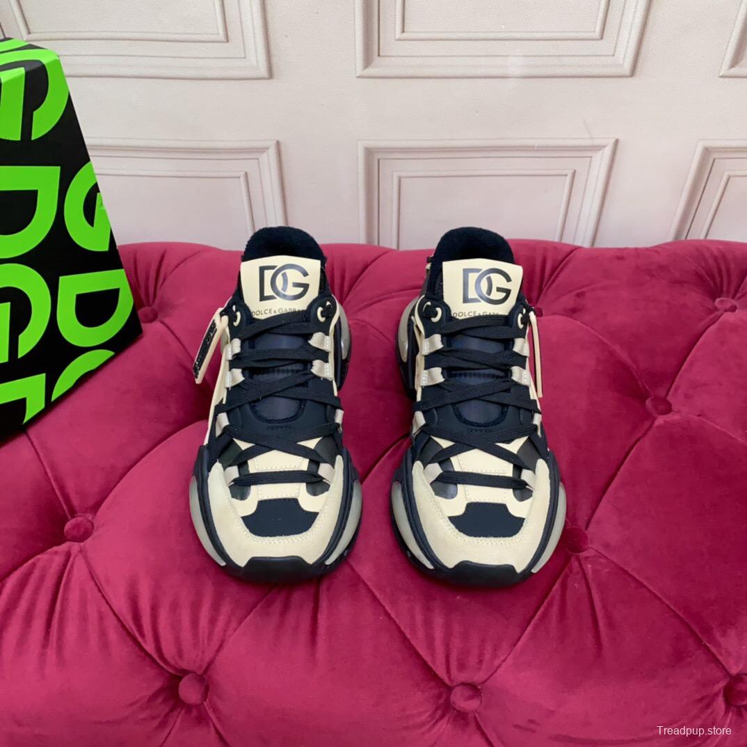 2025 Unisex Dolce & Gabbana Black Beige Leather Sneakers DG LY00340