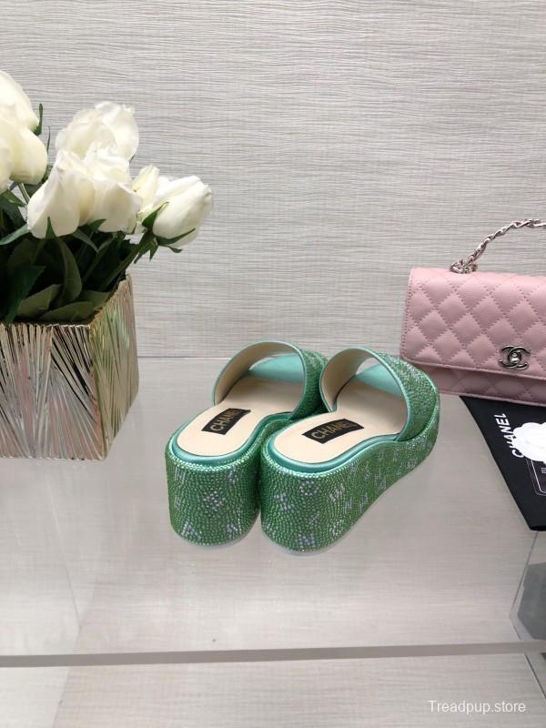 2025 Women Chanel Green Leather Slippers