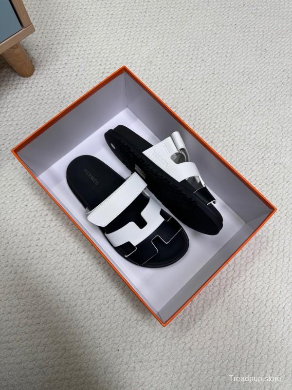 2025 Slippers Hermès White Black Leather Slippers