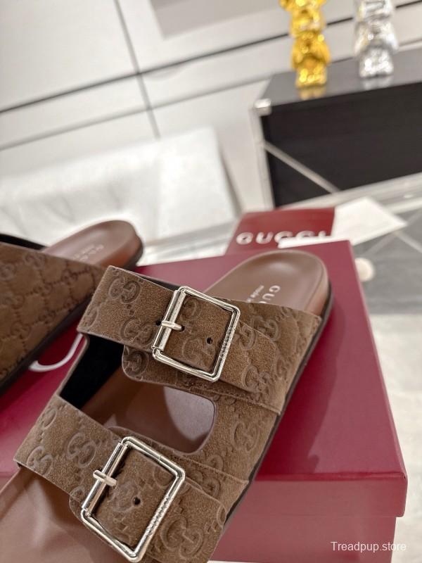 2025 Unisex Gucci Brown Leather Slippers Double G Embossed AS00240