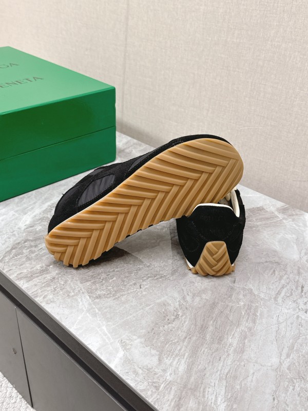 2025 Unisex Bottega Veneta Black Nylon Suede Sneakers KFY00290