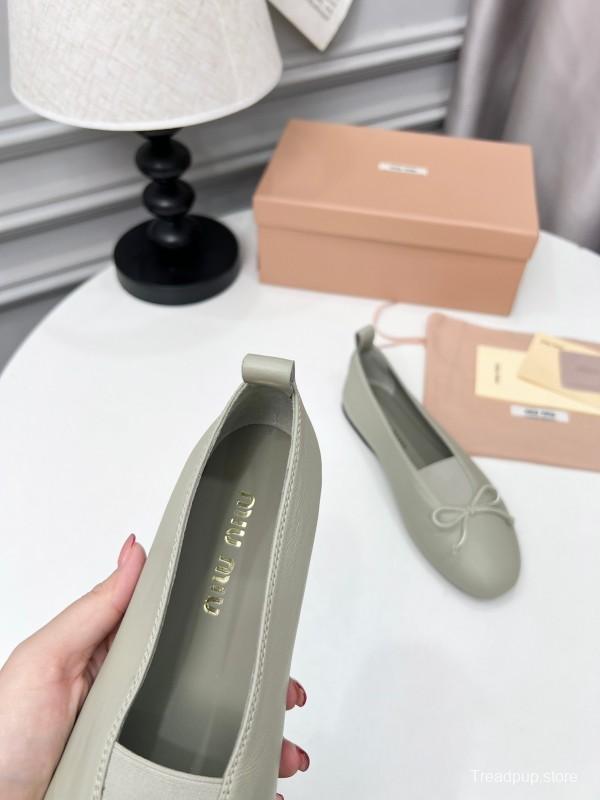 Miu Miu Ballet Flats Bow Mary Jane Shoes - LY00260