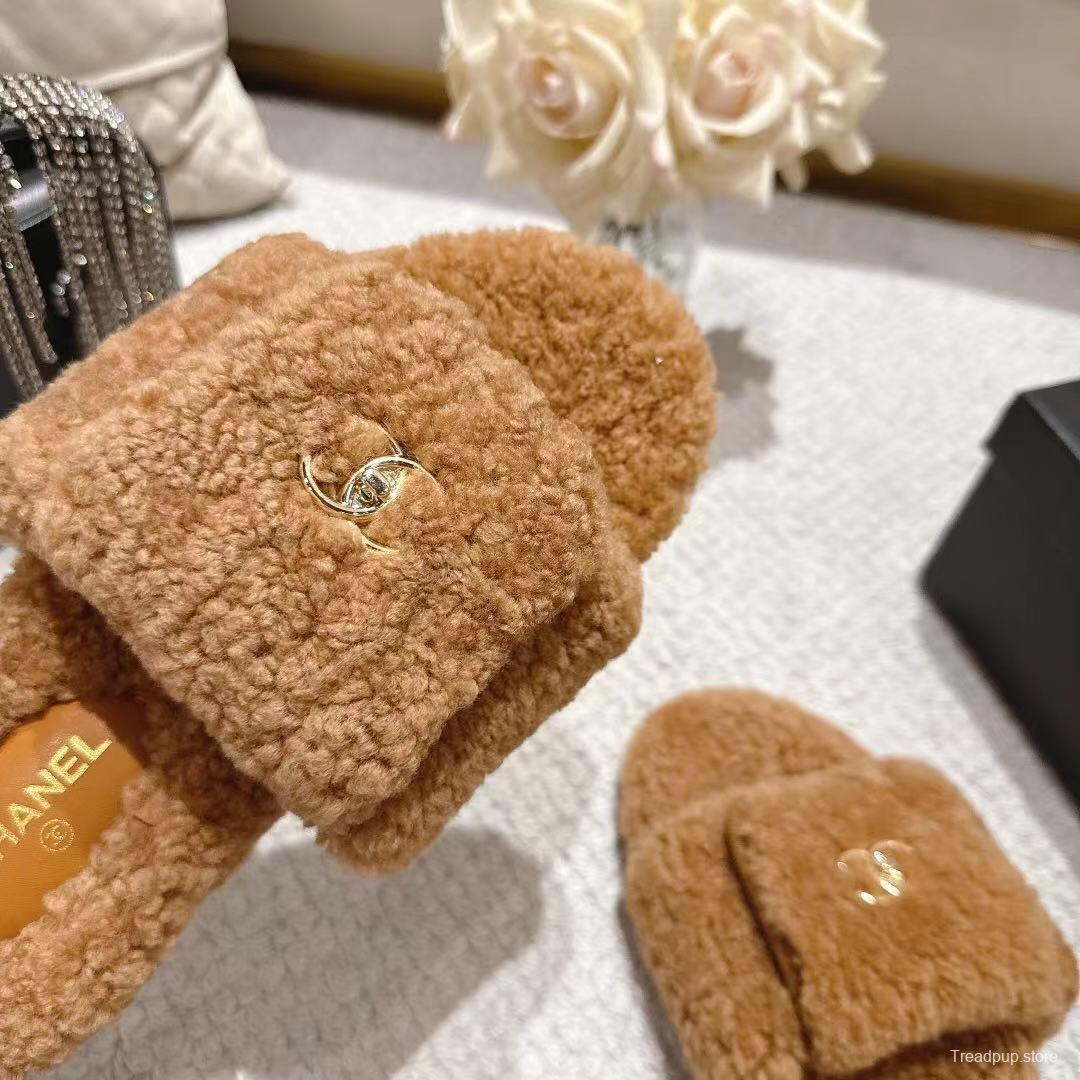 Chanel 2025/SS Slingback Lock Buckle Butterfly Fur Slippers - LY00250