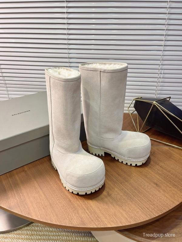 Balenciaga 2025 SS Oversized Platform Snow Boots with High Heel - AS00570