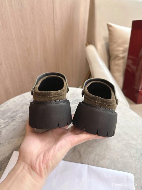 Gucci Women's Mule Shoes with Horsebit Detail - LY00300