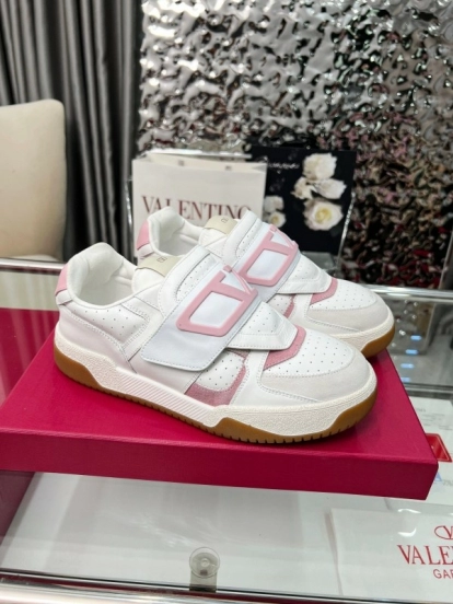 Valentino Joie de Jouer Series Hook-and-Loop Platform Sneakers - AS00360