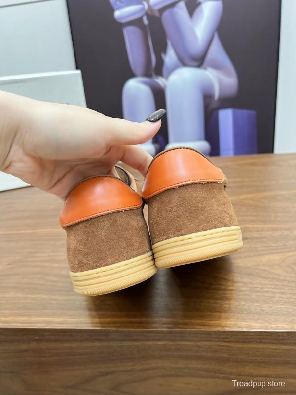 Dolce & Gabbana 2025 SS Casual Shoes with Exaggerated Fashion Style - AS00270