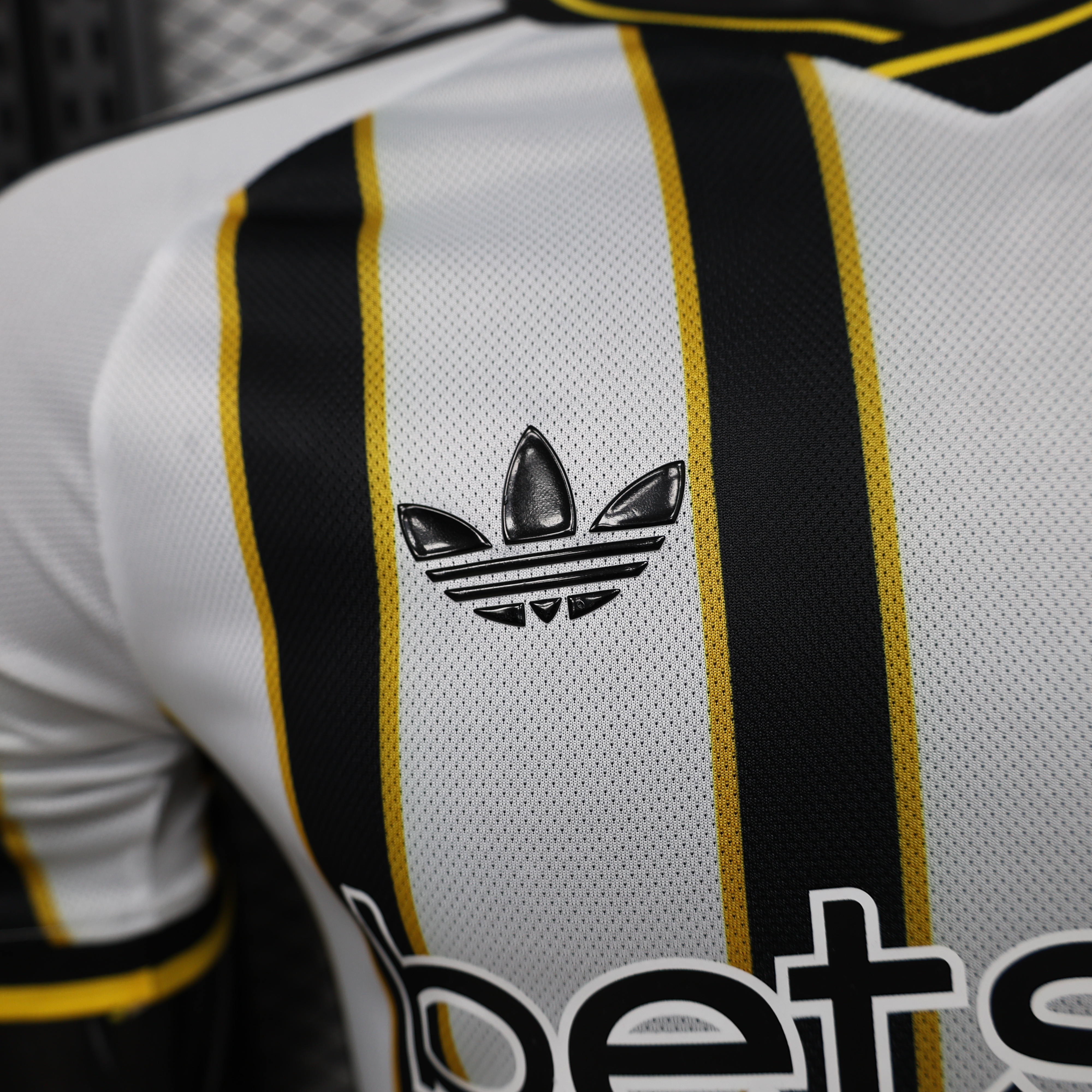 Player Version 25/26 Boca Juniors Away White & Black Vertical Stripes  Special Edition Jersey