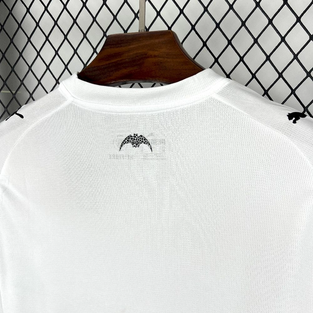 2025/26 Valencia CF Home Jersey