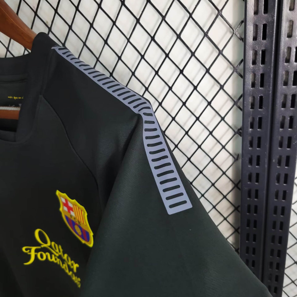 Retro 11/12 Barcelona Black Away Jersey